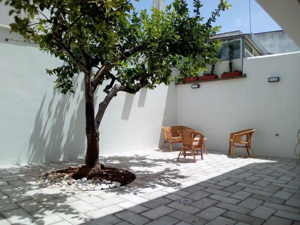 Bed and Breakfast Cortile Calinea Castrignano del Capo Zewnętrze zdjęcie