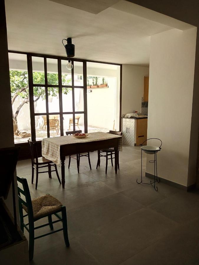 Bed and Breakfast Cortile Calinea Castrignano del Capo Zewnętrze zdjęcie